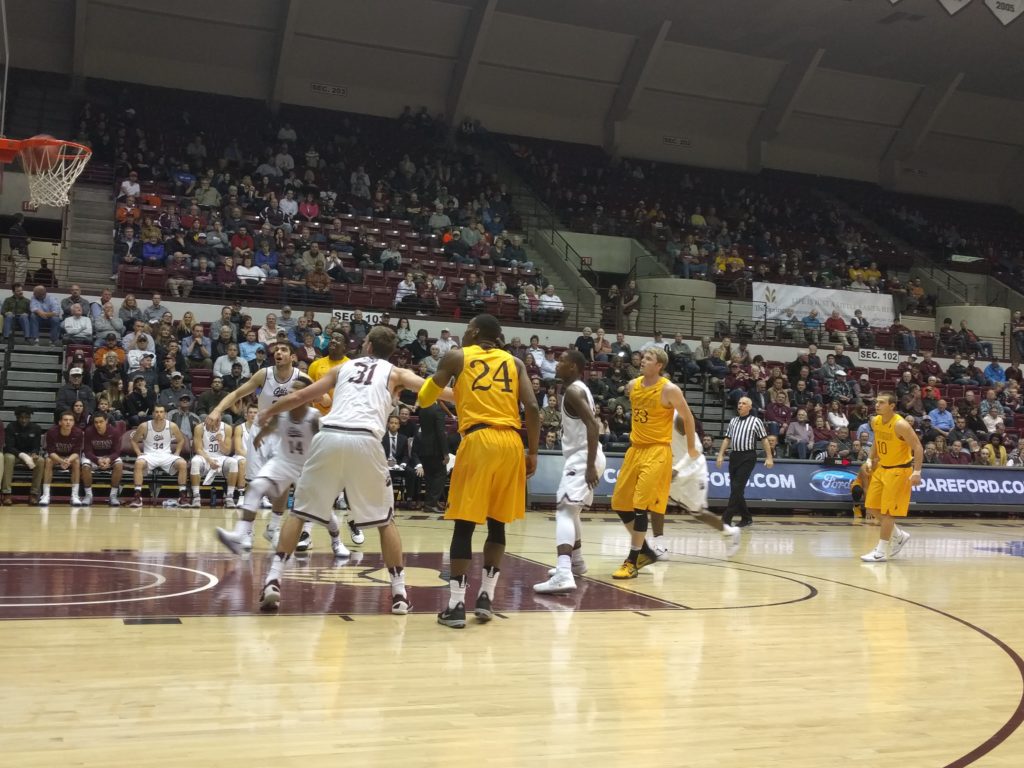 Cowboy senior Jason McManamen sinks a free throw in the first half of the Cowboys' victory over Montana. 