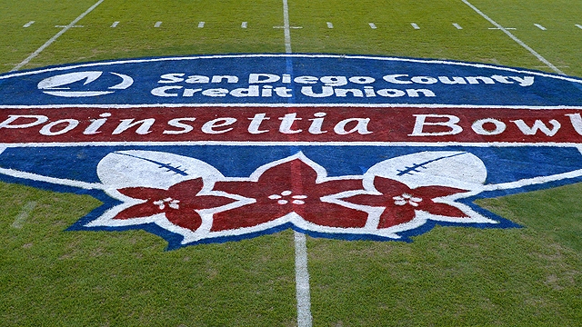 The 2016 edition of the Poinsettia Bowl will feature Wyoming vs BYU in the renewal of an old MW and WAC rivalry.
